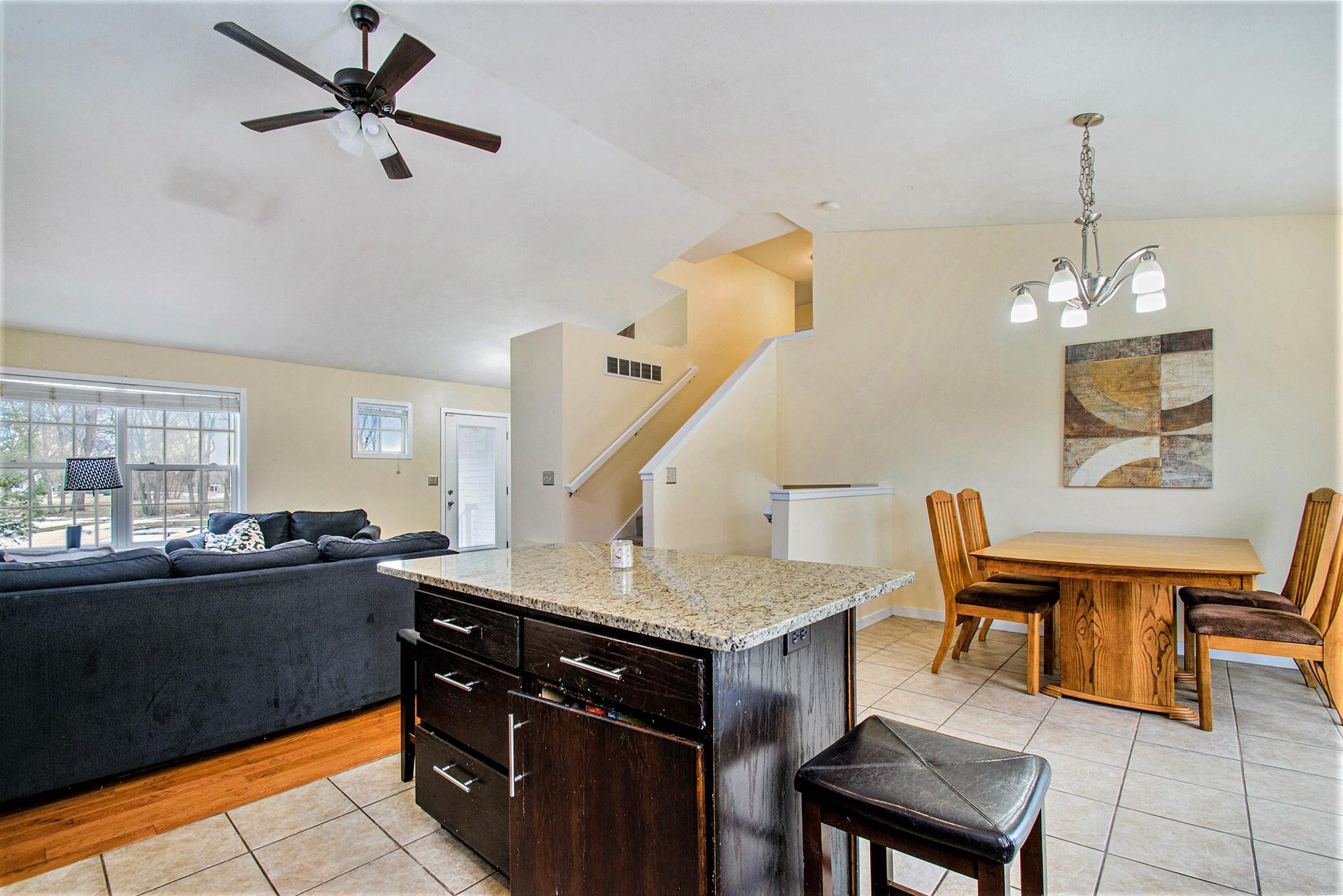 2245 Monica Road Stevensville, MI 49127 - Photo 6 of 26 DSC_3372