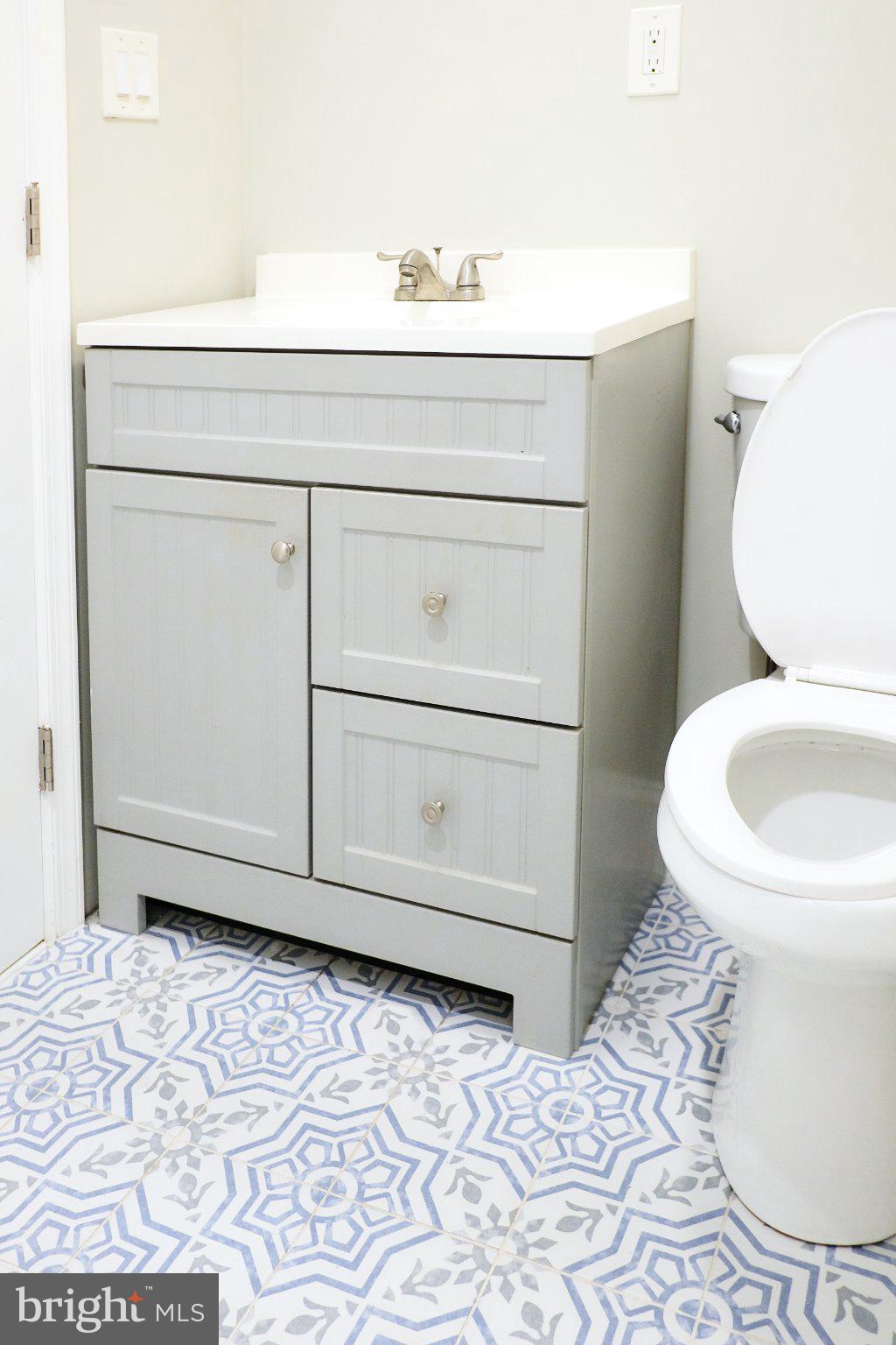 2817 Salmon Street Philadelphia, PA 19134 - Photo 11 of 12