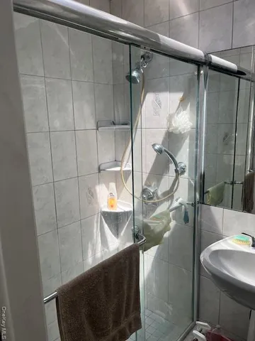 $1,349,000 | 249-14 Cambria Avenue | Little Neck