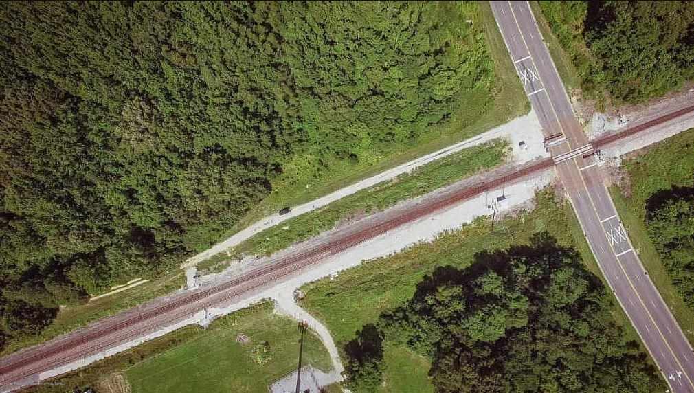 8626 Lamar Road Olive Branch, MS 38654 - Photo 1 of 20 a view of a garden from a balcony