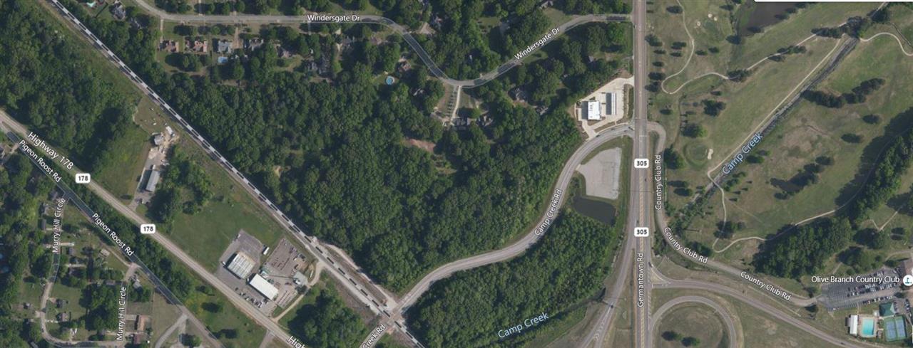 8626 Lamar Road Olive Branch, MS 38654 - Photo 9 of 20 a close up of a mirror