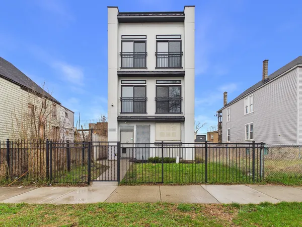 $749,900 | 6346 South Evans Avenue, Chicago, IL 60637