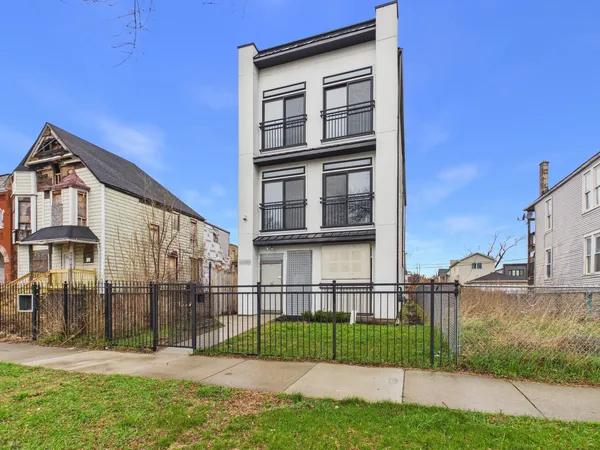 $749,900 | 6346 South Evans Avenue, Chicago, IL 60637