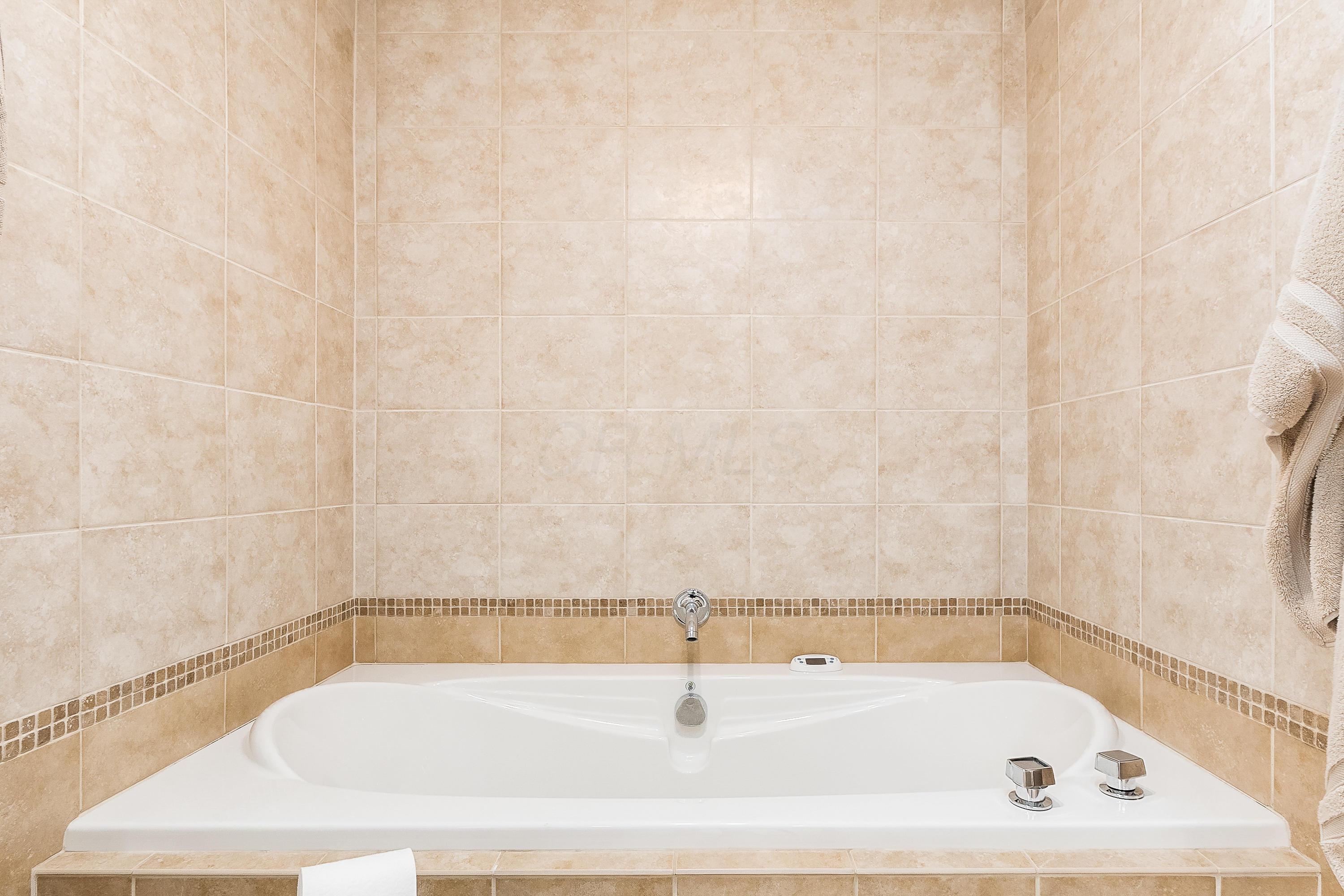 4770 Dierker Road, Unit 9 Columbus, OH 43220 - Photo 31 of 48