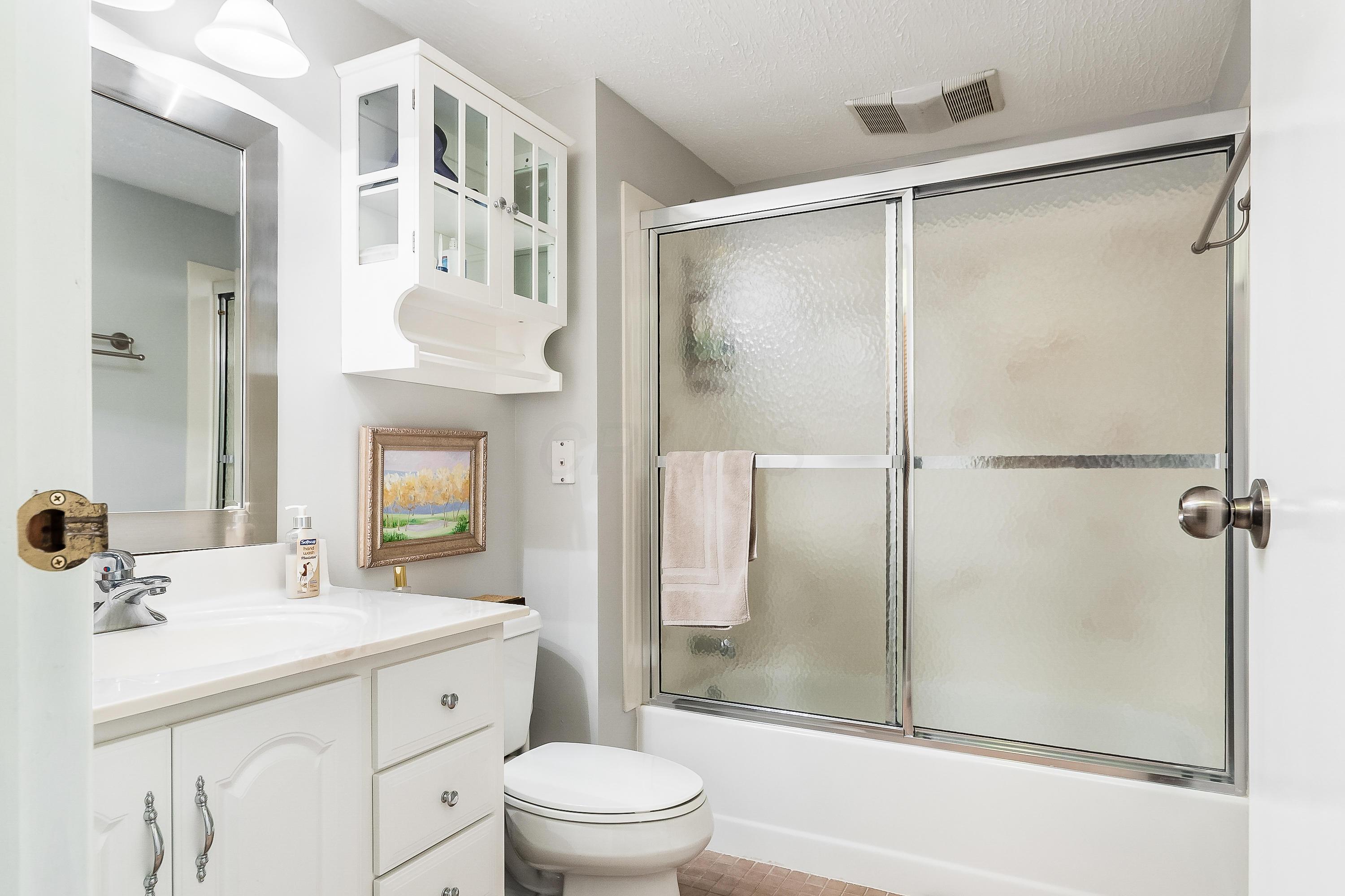 4770 Dierker Road, Unit 9 Columbus, OH 43220 - Photo 35 of 48
