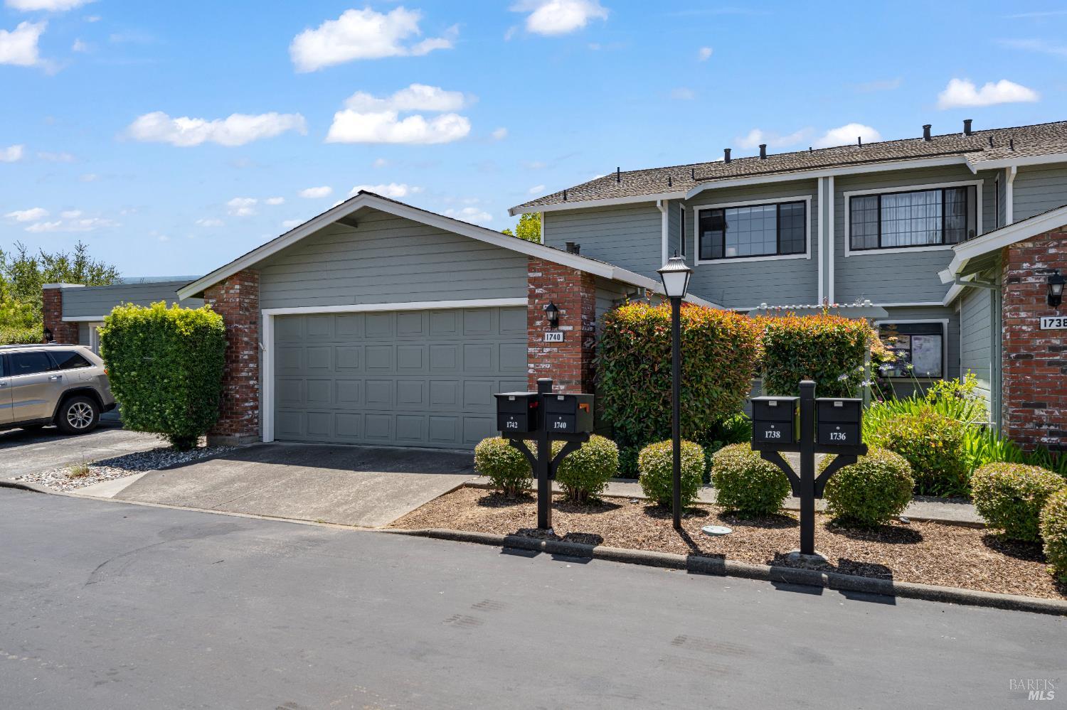 1740 Stuart Court Benicia, CA 94510 - Photo 35 of 38 a view of a house with a patio