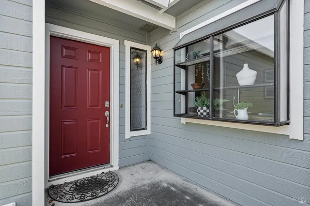 $614,900 | 1740 Stuart Court, Benicia, CA 94510