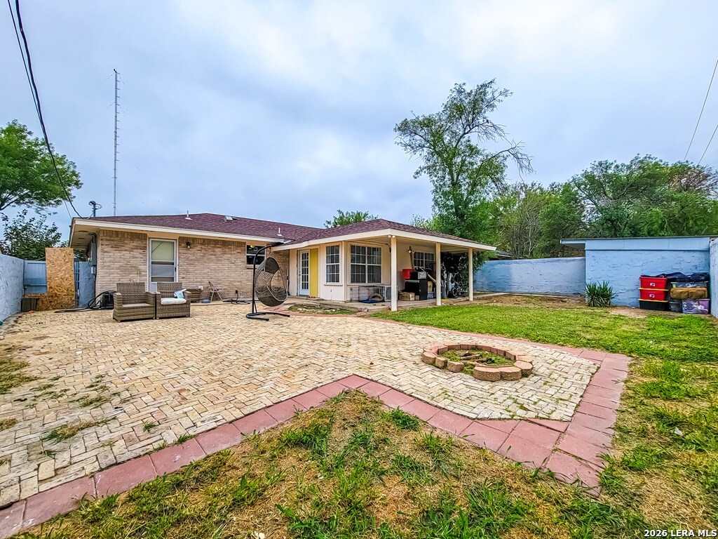 2139 Ricks Drive Eagle Pass, TX 78852 - Photo 31 of 36