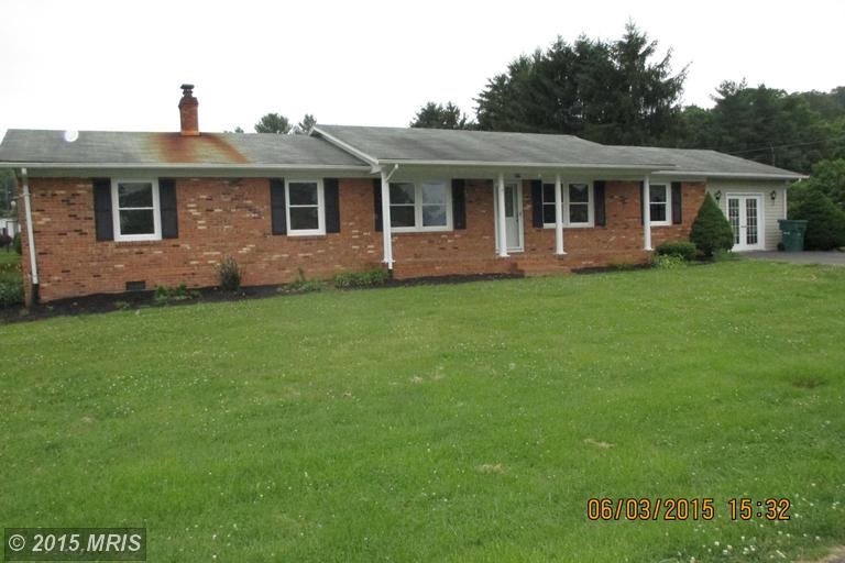 2 Rolling Road Luray, VA 22835 - Photo 1 of 12 Gallery Image 1