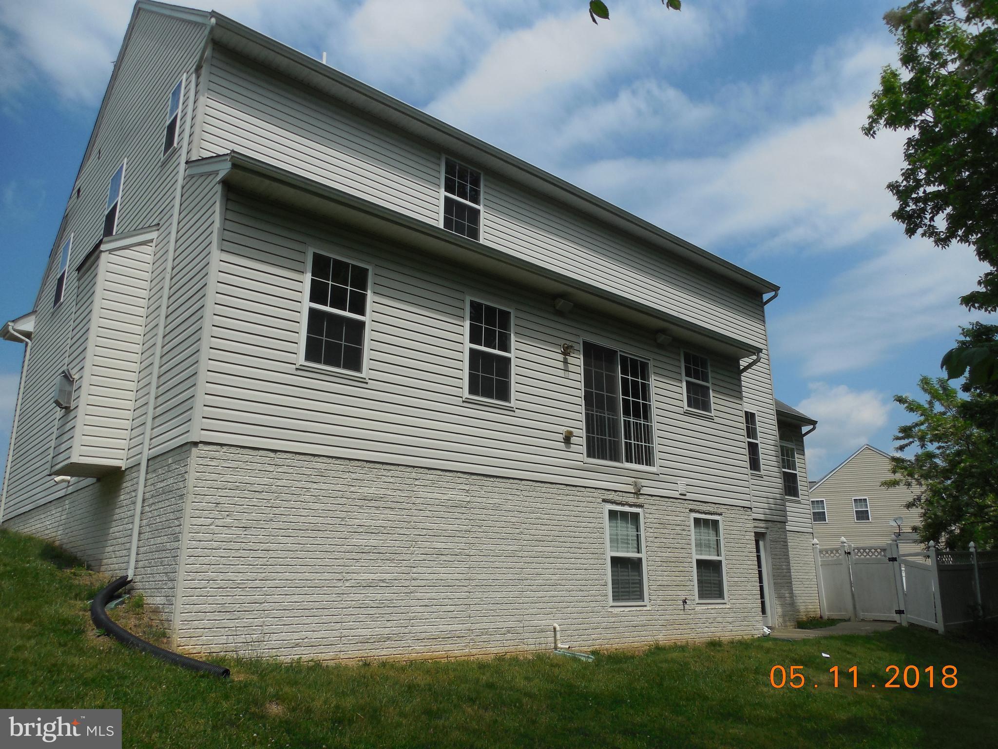 13110 Ridge Brook Court Fort Washington, MD 20744 - Photo 2 of 28 Exterior (Rear)