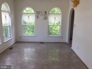13110 Ridge Brook Court Fort Washington, MD 20744 - Photo 25 of 28 Interior (General)Sun room