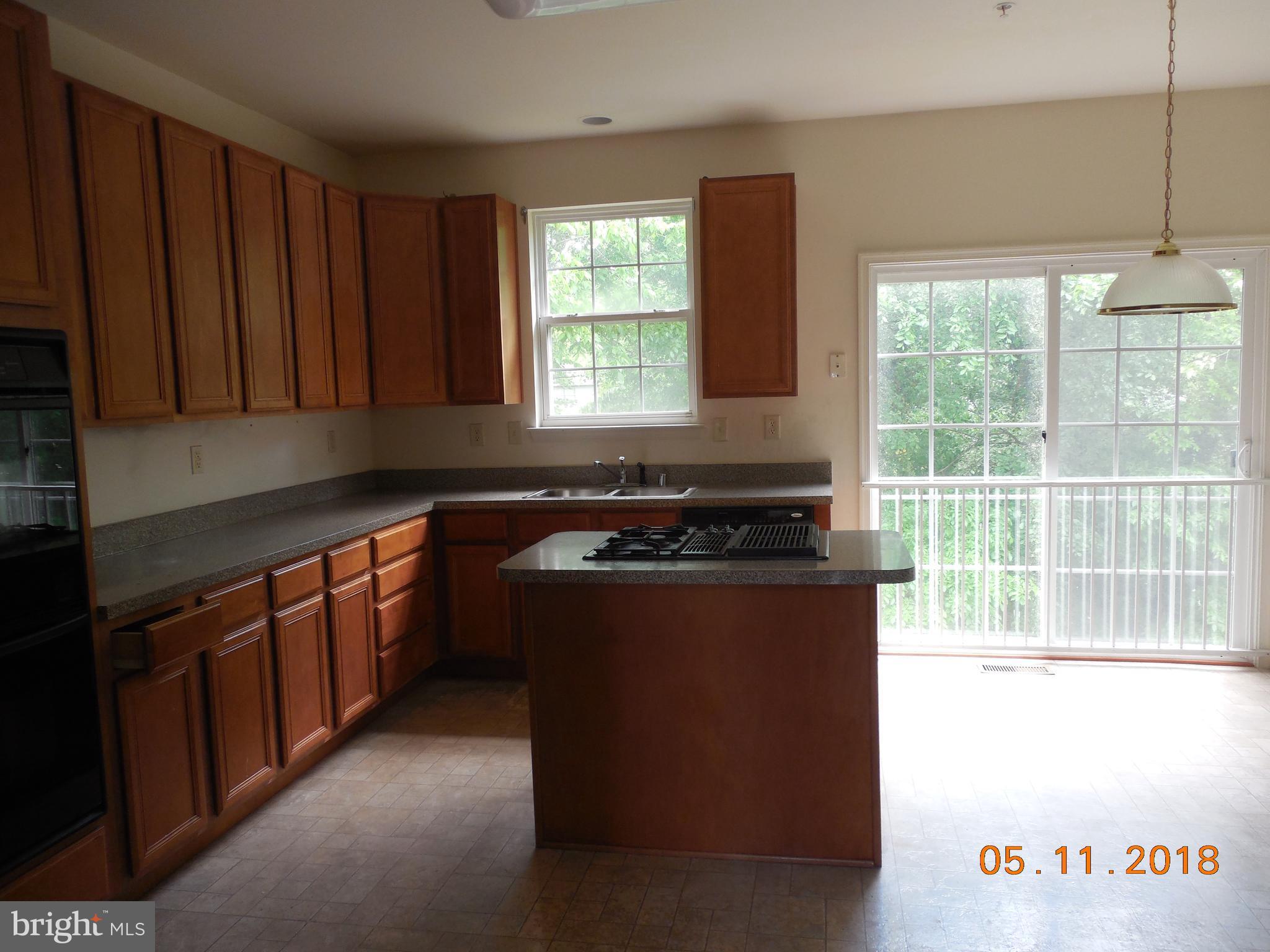 13110 Ridge Brook Court Fort Washington, MD 20744 - Photo 8 of 28 Kitchen