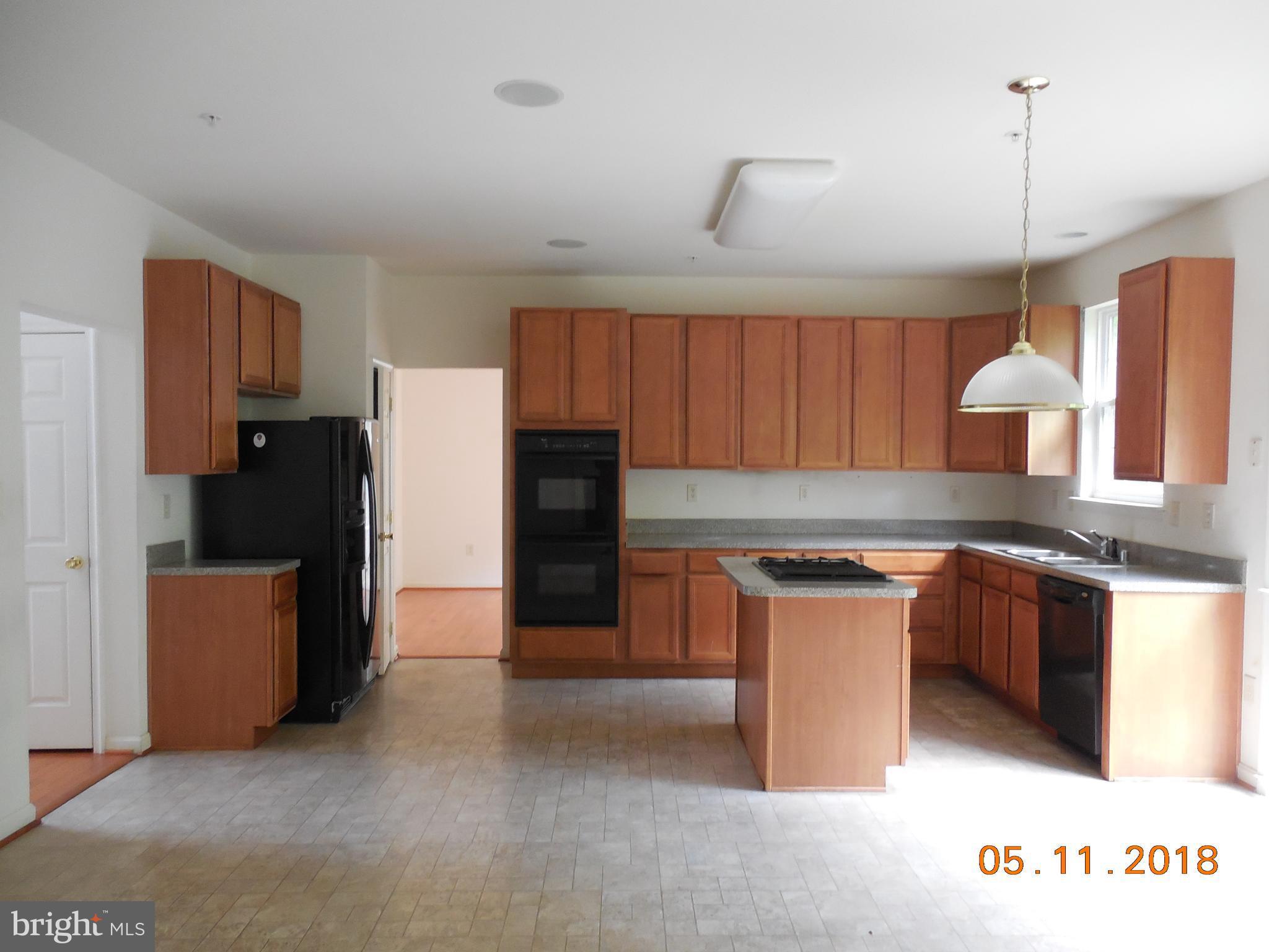13110 Ridge Brook Court Fort Washington, MD 20744 - Photo 9 of 28 Kitchen