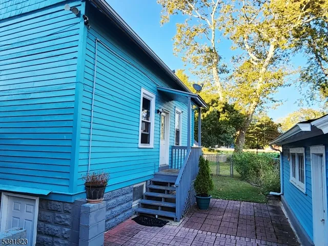 $649,999 | 20 Albert Street, Plainfield, NJ 07063