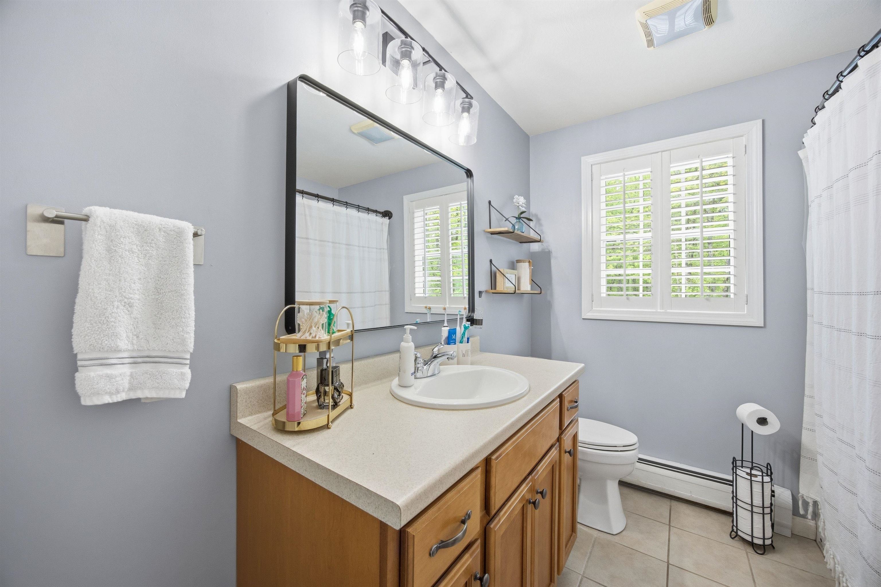 144 Mountain Road Goffstown, NH 03045 - Photo 33 of 47