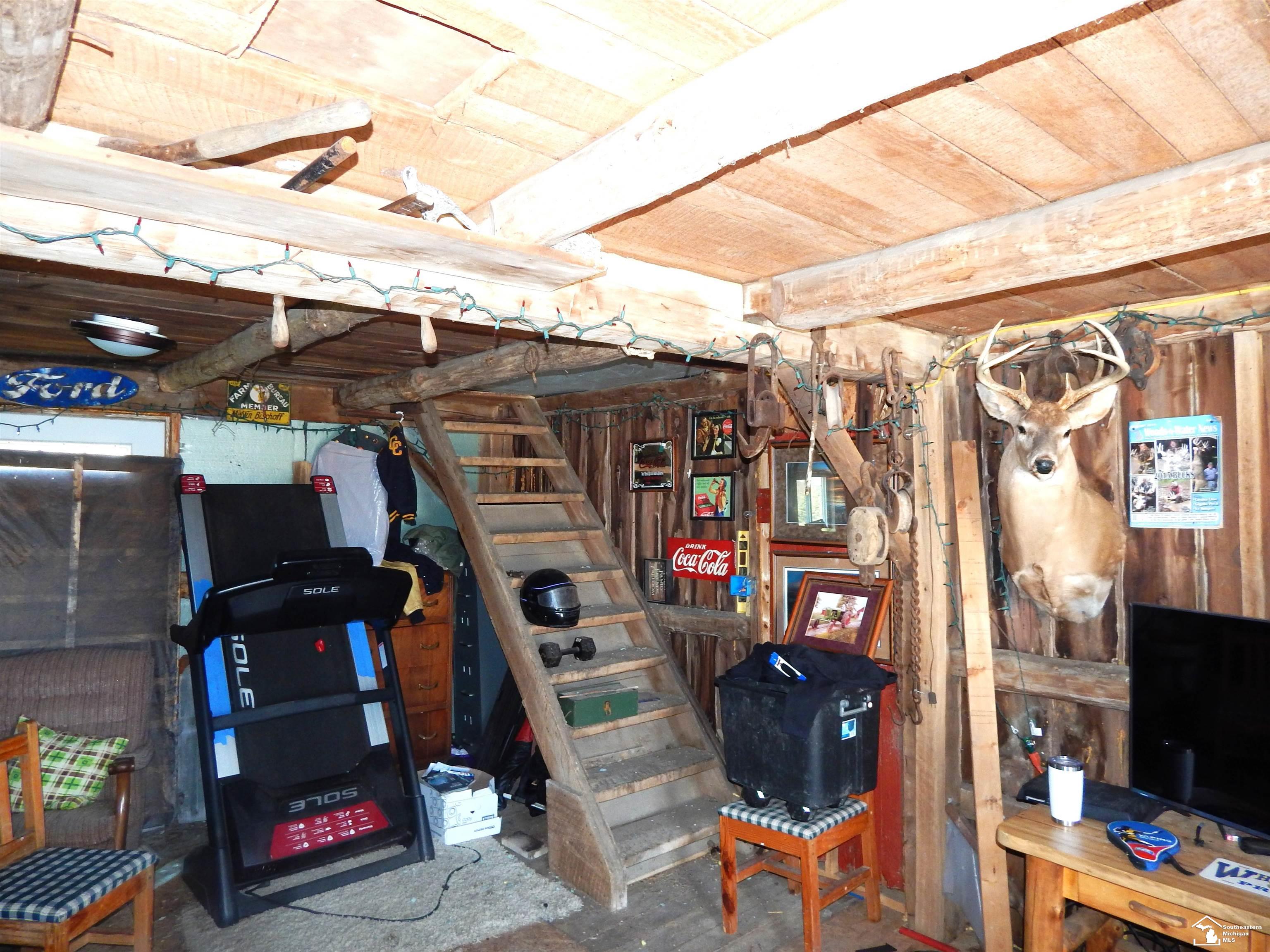 9350 Turk Road Ottawa Lake, MI 49267 - Photo 64 of 70 Interior Barn Space