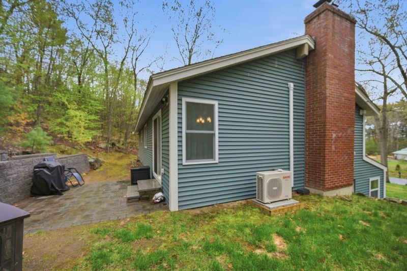 10 Hillside Road Kingston, NH 03848 - Photo 46 of 52