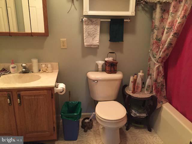 17 Dead End Road Millerstown, PA 17062 - Photo 14 of 25 Gallery Image 14