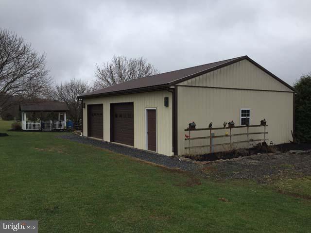 17 Dead End Road Millerstown, PA 17062 - Photo 22 of 25 Gallery Image 22