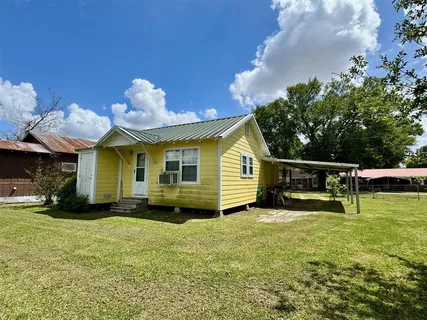 $55,000 | 208 West Jefferson Street, Jennings, LA 70546