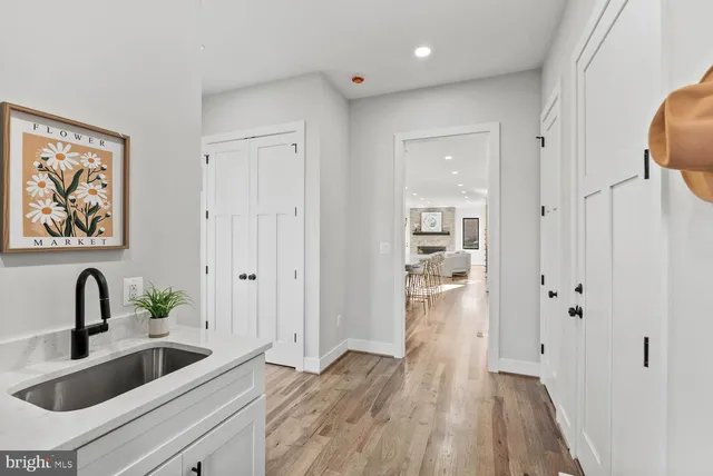 a view of an empty walk in closet