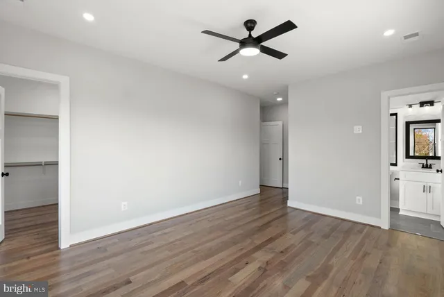 $2,625,000 | 2115 Natahoa Court, Falls Church, VA 22043