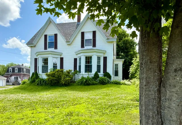 $229,000 | 89 Washington Street, Calais, ME 04619
