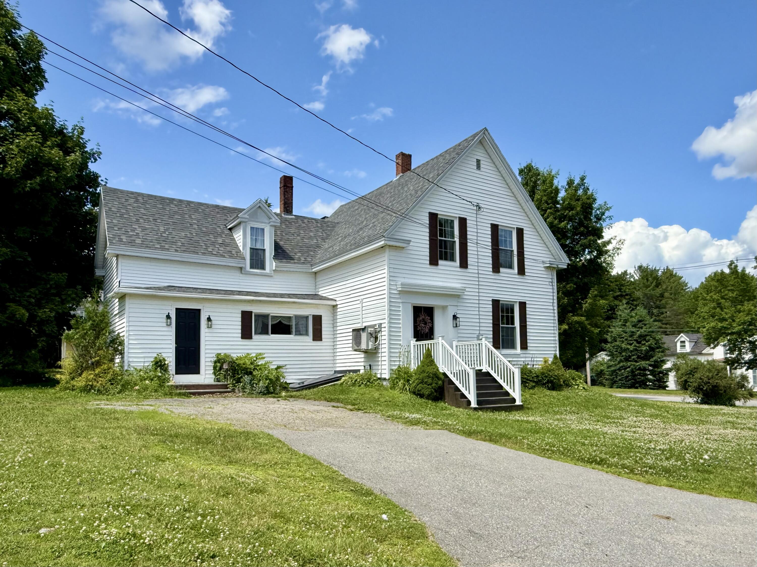 89 Washington Street Calais, ME 04619 - Photo 4 of 43 IMG_4864