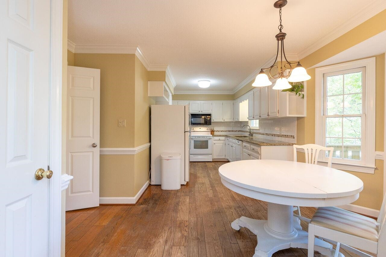 2900 Legare Court Raleigh, NC 27613 - Photo 9 of 32 Photo 9
