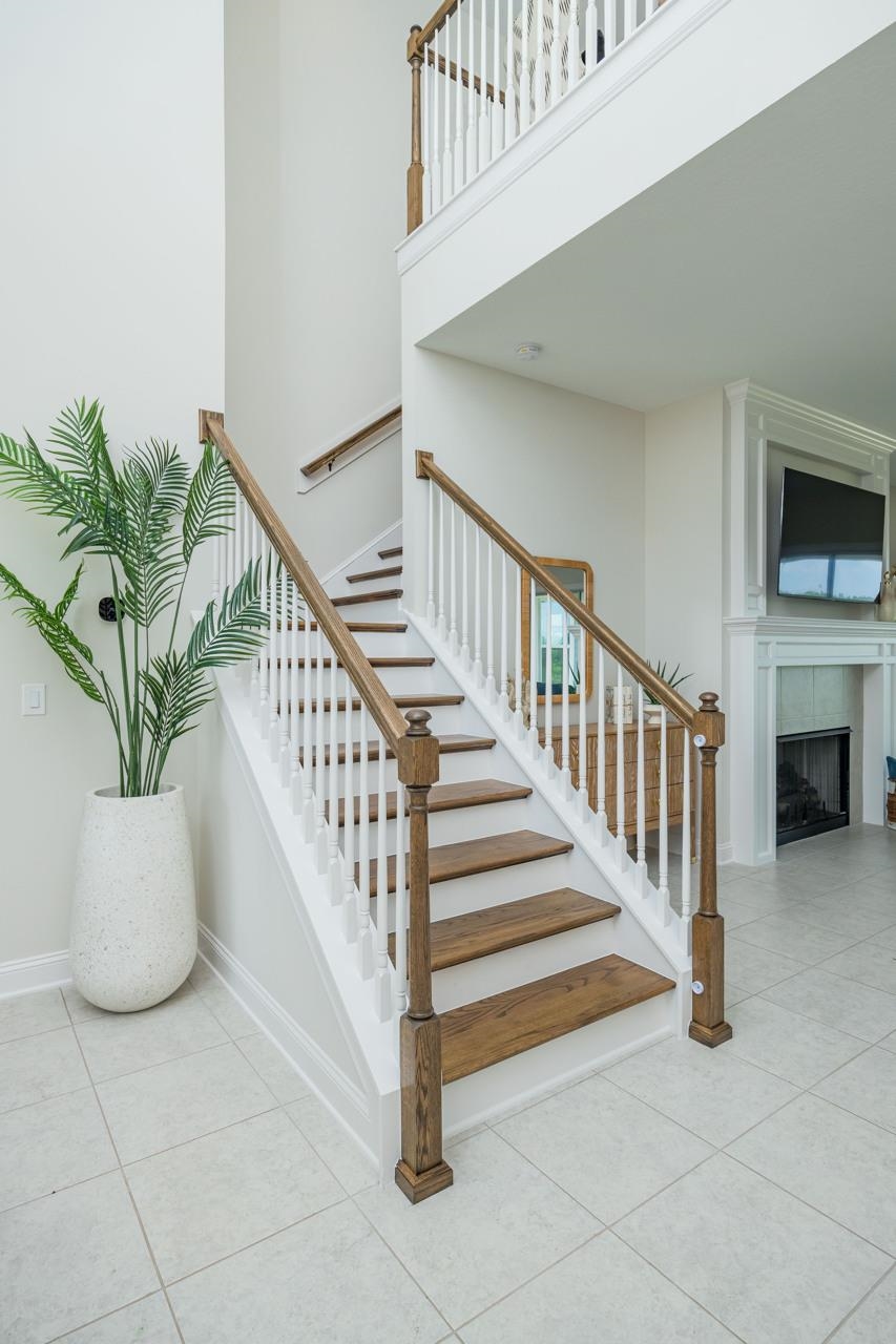 194 Snowbell Court St. Augustine, FL 32095 - Photo 44 of 75 a view of entryway with a front door