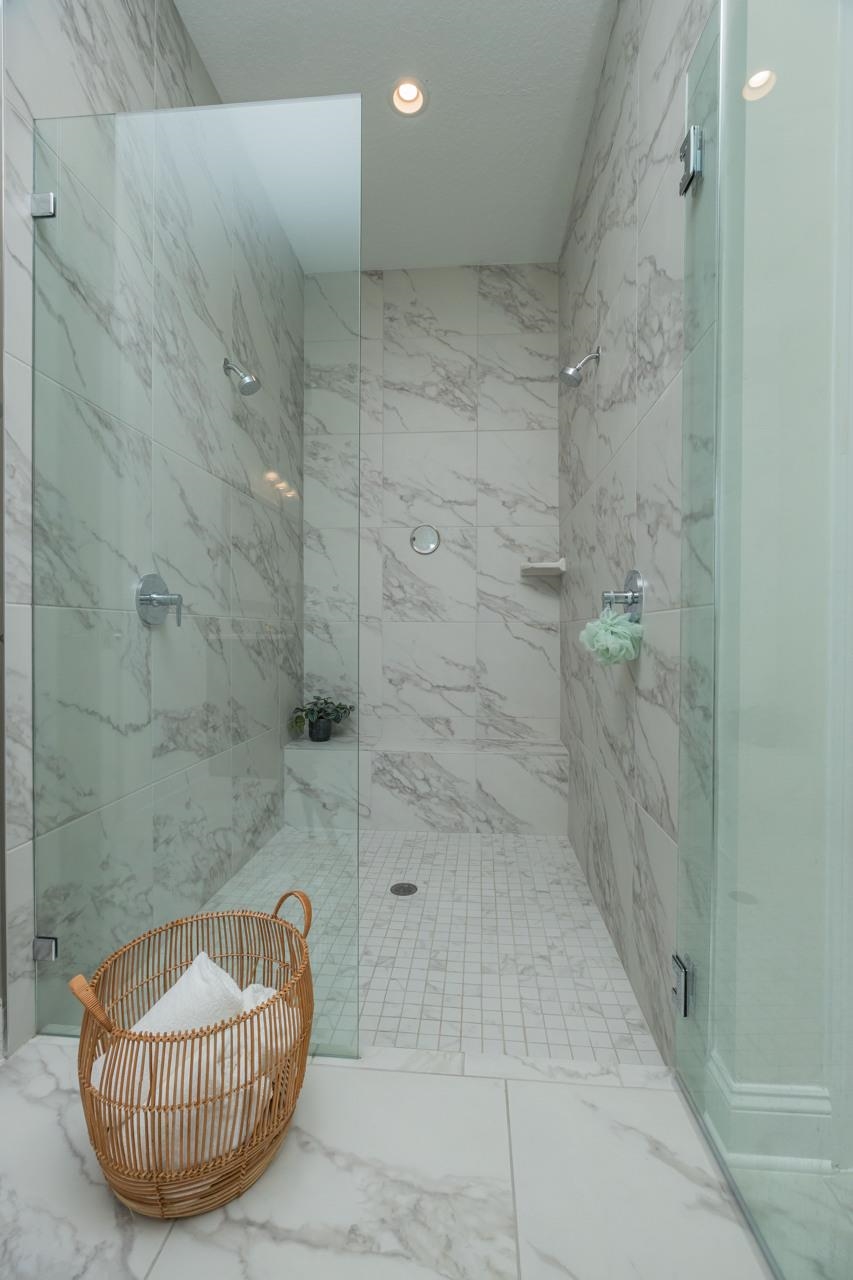 194 Snowbell Court St. Augustine, FL 32095 - Photo 48 of 75 a bathroom with a shower