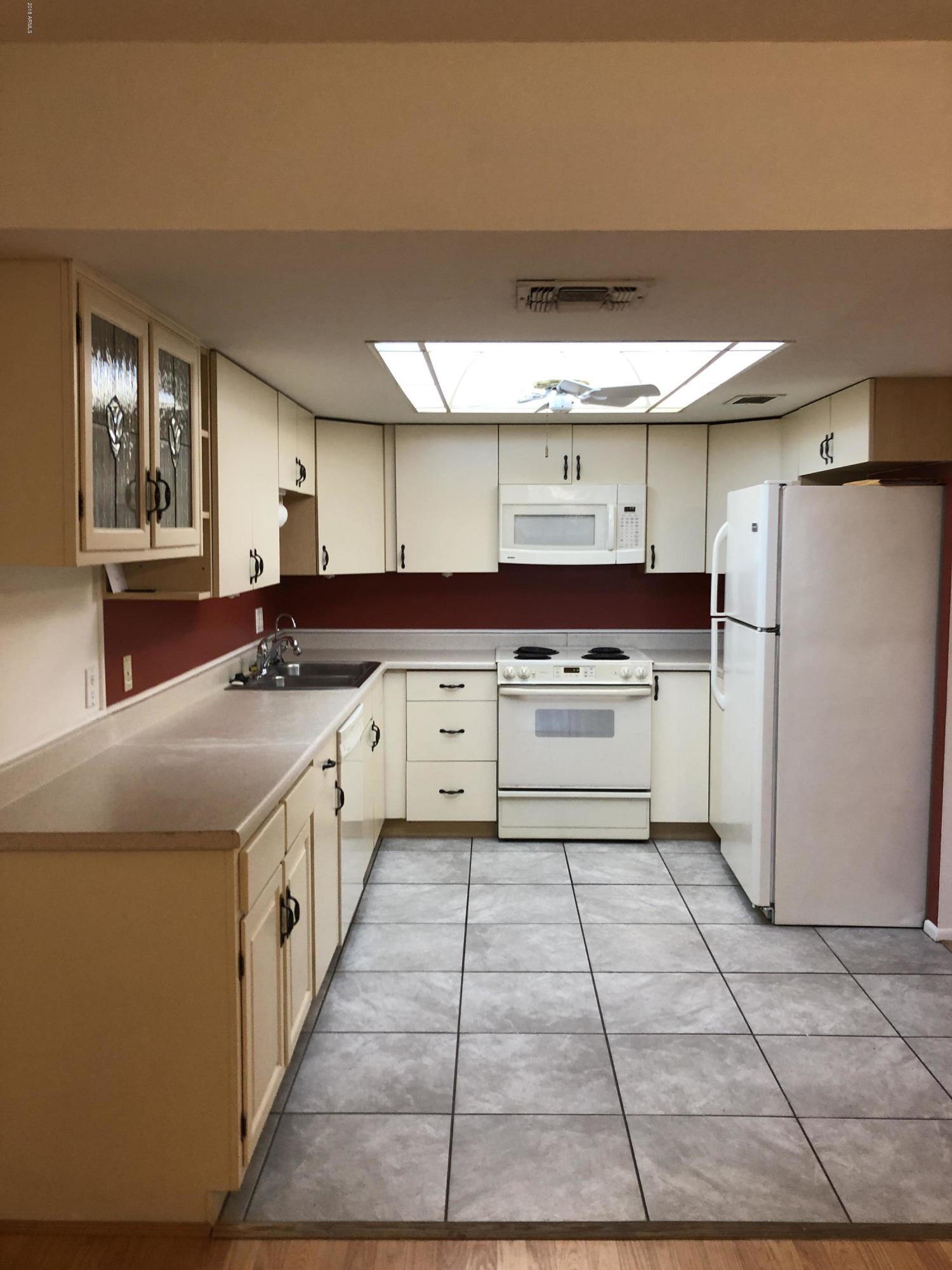 7940 East Camelback Road, Unit 108 Scottsdale, AZ 85251 - Photo 6 of 25 Kitchen