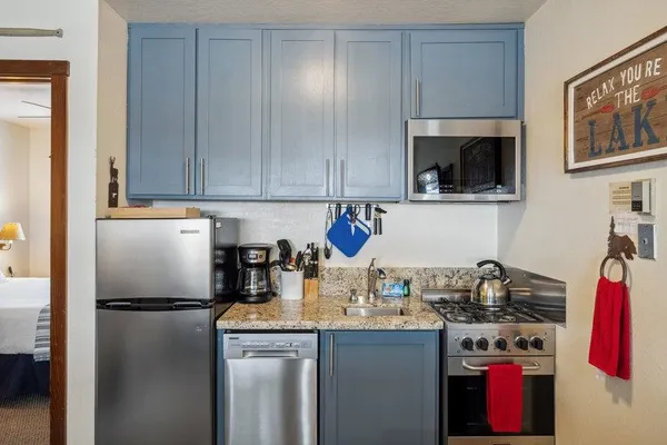 $352,500 | 6943 North Lake Boulevard, Unit 44, Tahoe Vista, CA 96148