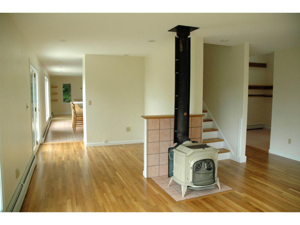 222 Kipling Road Brattleboro, VT 05301 - Photo 8 of 36