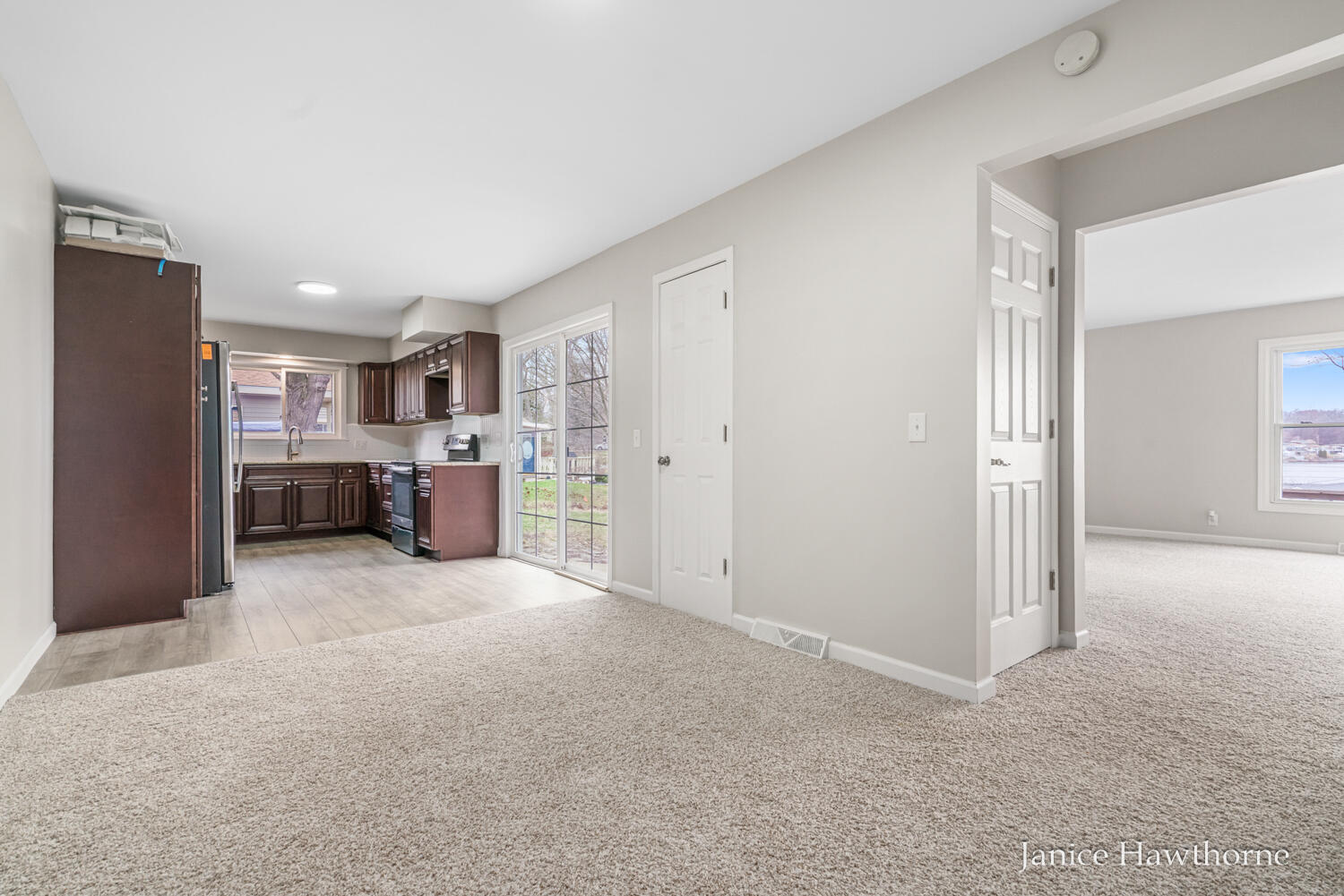 562 West Hickory Road Battle Creek, MI 49017 - Photo 8 of 48 WM562hickory-5