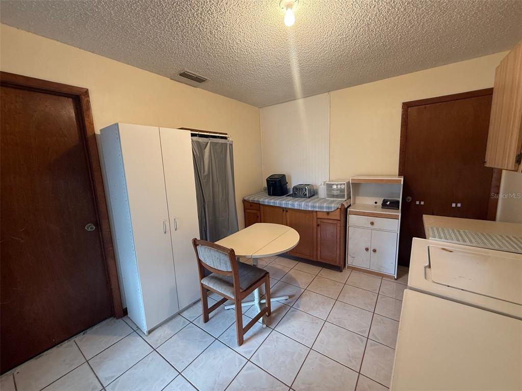 Undisclosed Address Ocala, FL 34476 - Photo 2 of 6