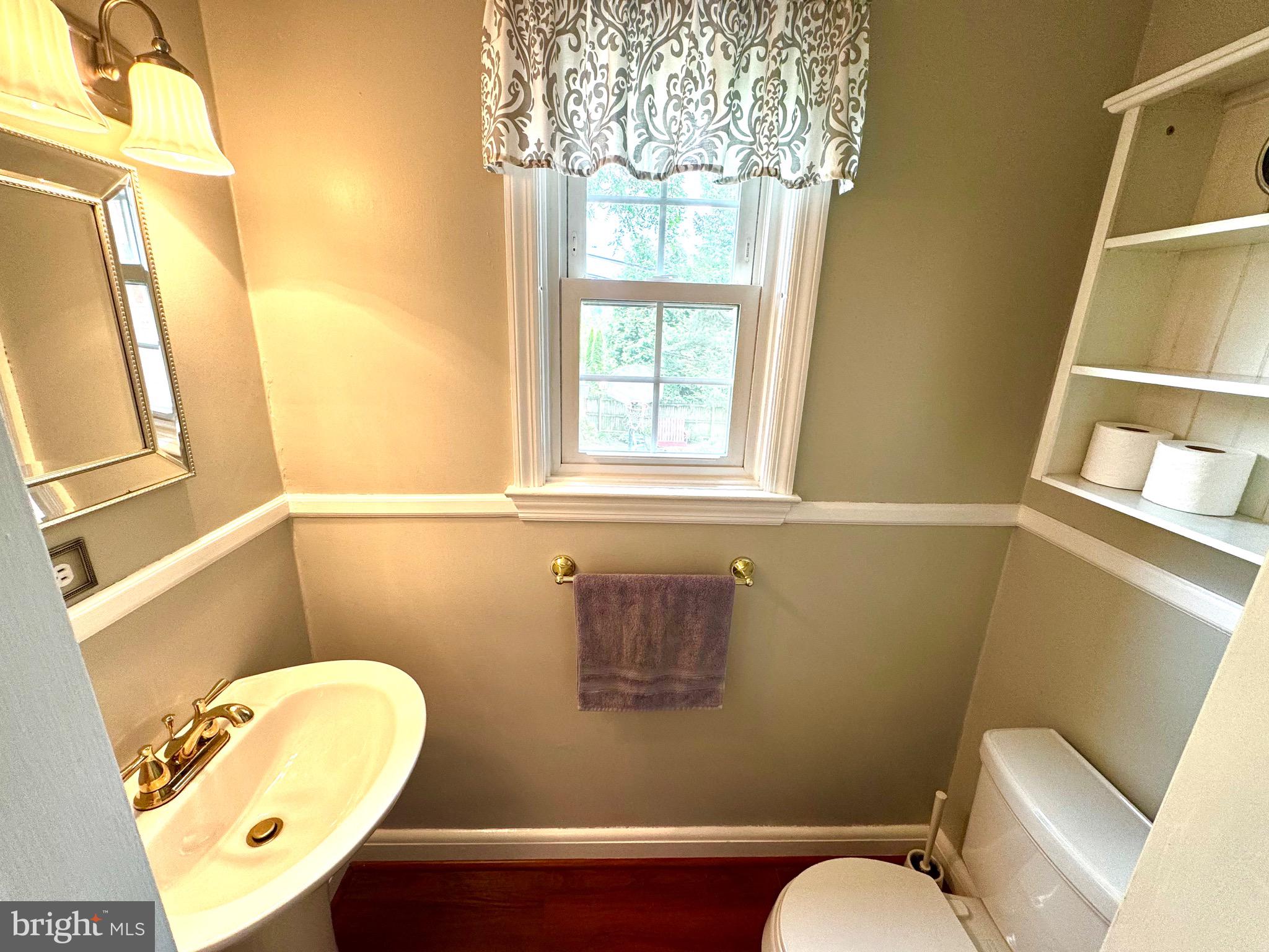 437 Alabama Road Towson, MD 21204 - Photo 13 of 39 Gallery Image 13