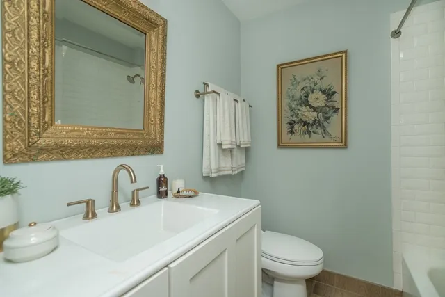 $4,200 | 42 Garden Street, Unit 2, Boston, MA 02114