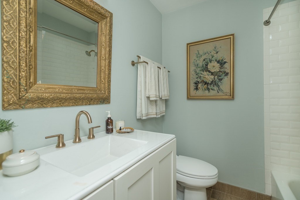 42 Garden Street, Unit 2 Boston, MA 02114 - Photo 7 of 10