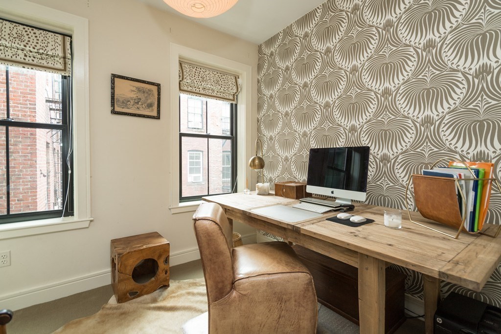 42 Garden Street, Unit 2 Boston, MA 02114 - Photo 8 of 10