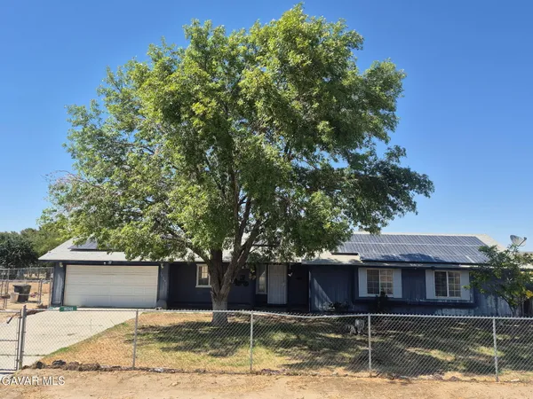 $350,000 | 16245 Mossdale Avenue, Lancaster, CA 93535