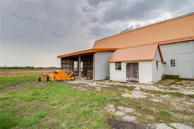 $985,000 | 1508 Highway 140, Smithboro, IL 62284