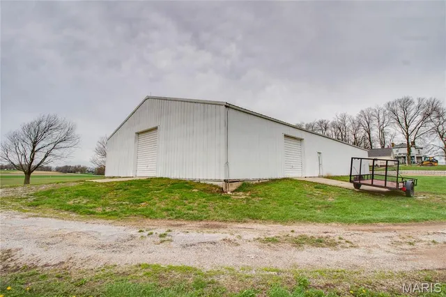 $985,000 | 1508 Highway 140, Smithboro, IL 62284