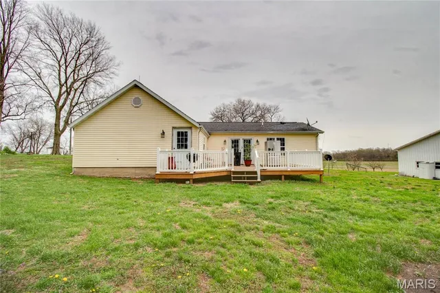 $985,000 | 1508 Highway 140, Smithboro, IL 62284