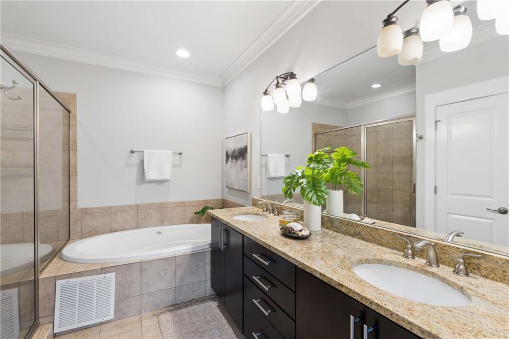 1199 Huff Road Northwest, Unit 110 Atlanta, GA 30318 - Photo 27 of 40