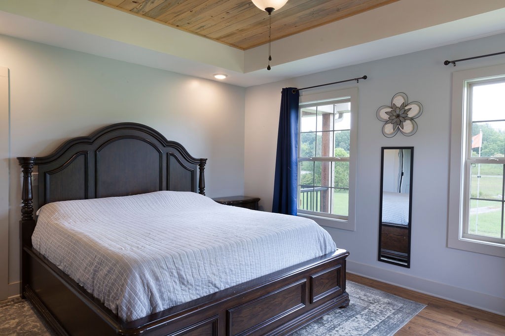 1701 Rock Bridge Road Bethpage, TN 37022 - Photo 10 of 29 a bedroom with a bed and a window