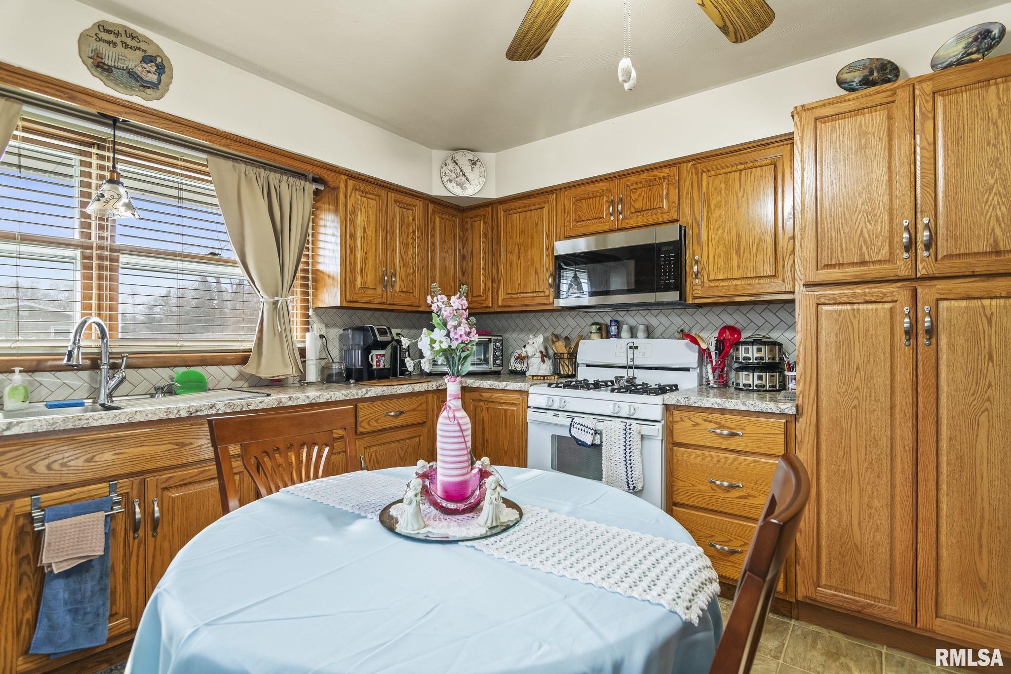 1800 North Albany Street Springfield, IL 62702 - Photo 13 of 43 Gallery Image 13