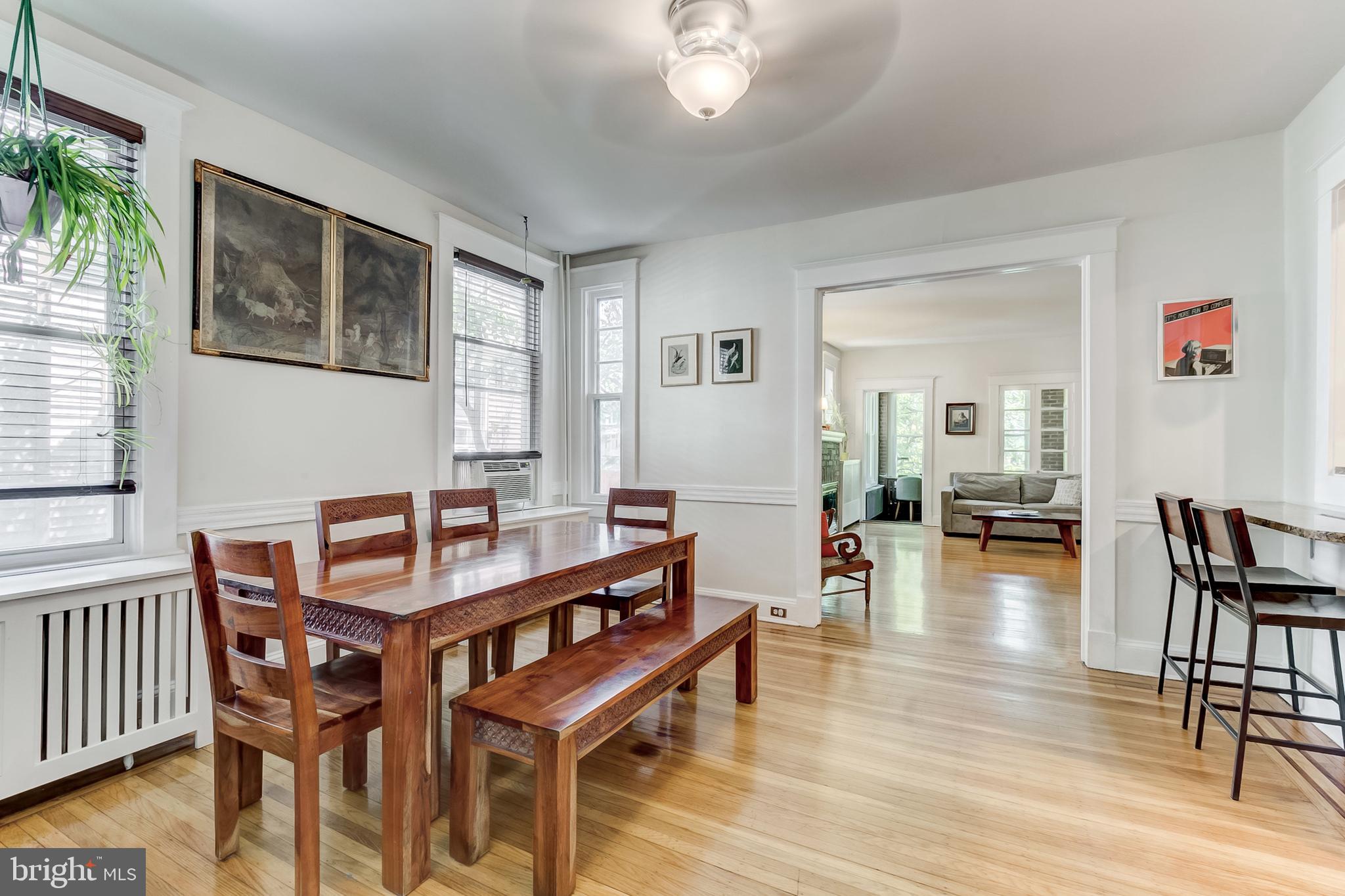 4132 Roland Avenue Baltimore, MD 21211 - Photo 11 of 52