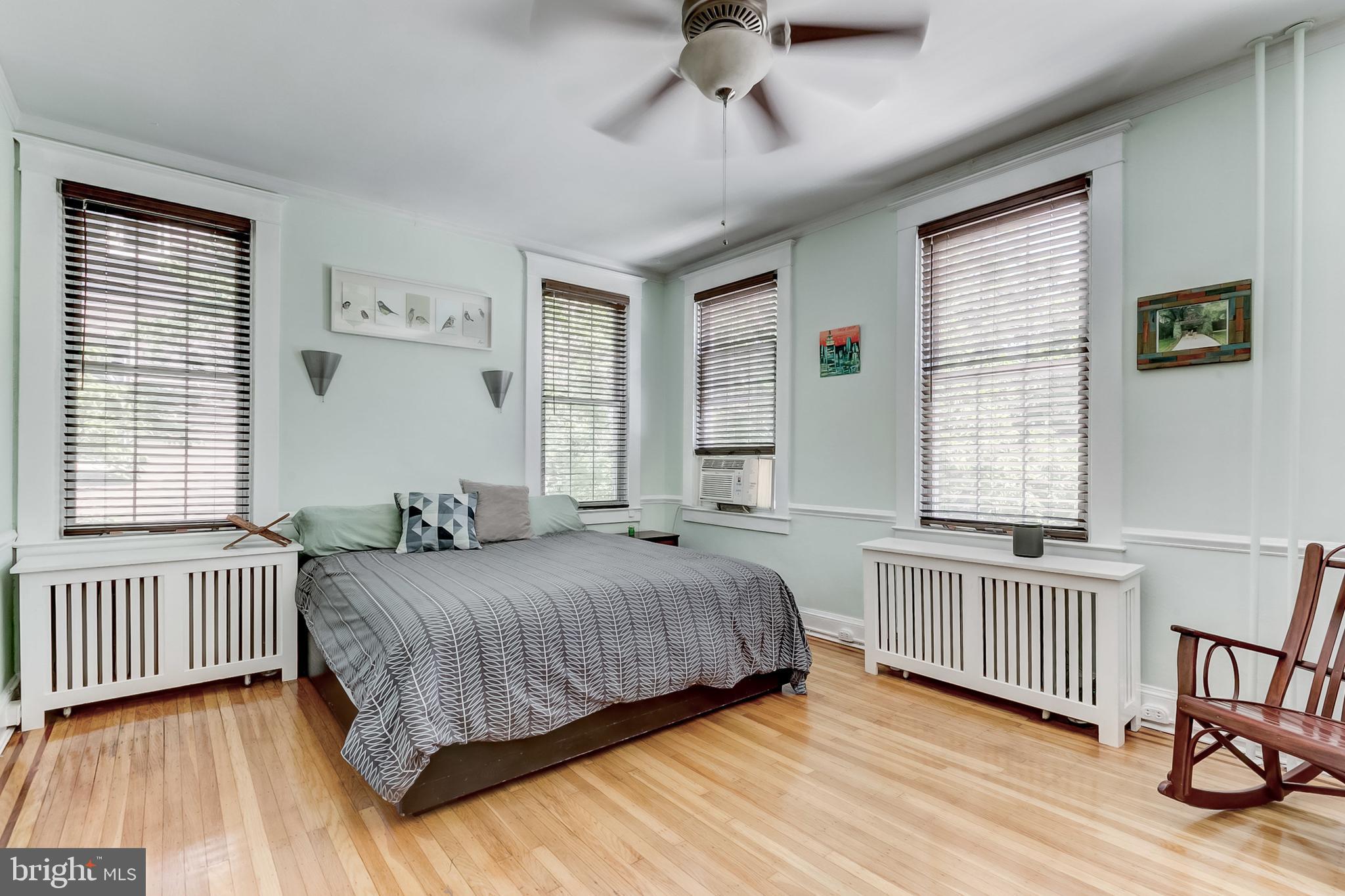 4132 Roland Avenue Baltimore, MD 21211 - Photo 21 of 52