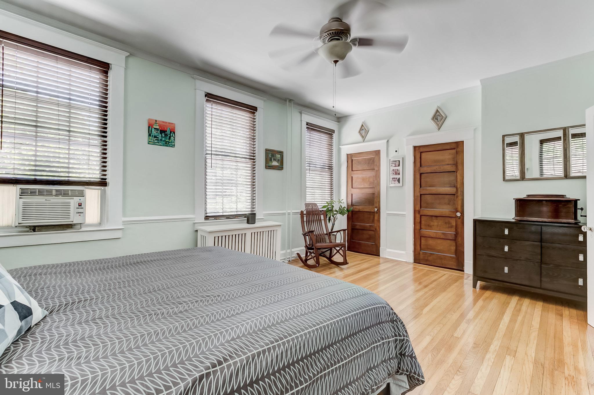 4132 Roland Avenue Baltimore, MD 21211 - Photo 22 of 52